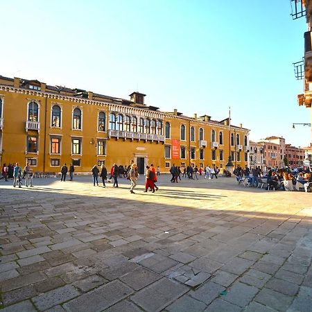 Апартаменти Ve.N.I.Ce Cera Casa Santo Stefano Венеція Екстер'єр фото